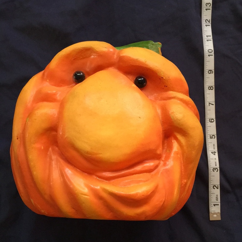 Halloween hard foam pumpkin with face